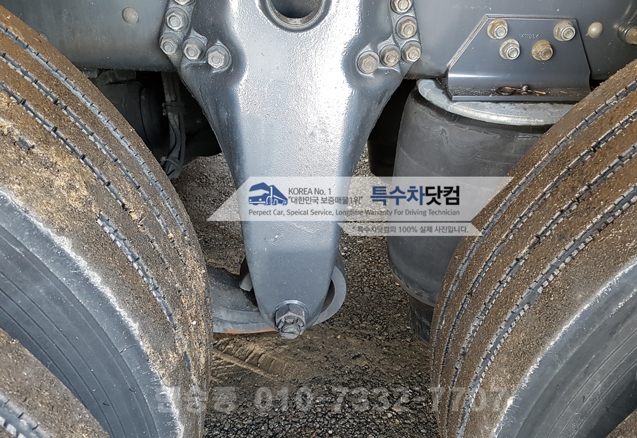 스카니아25톤 탱크로리 상세 이미지