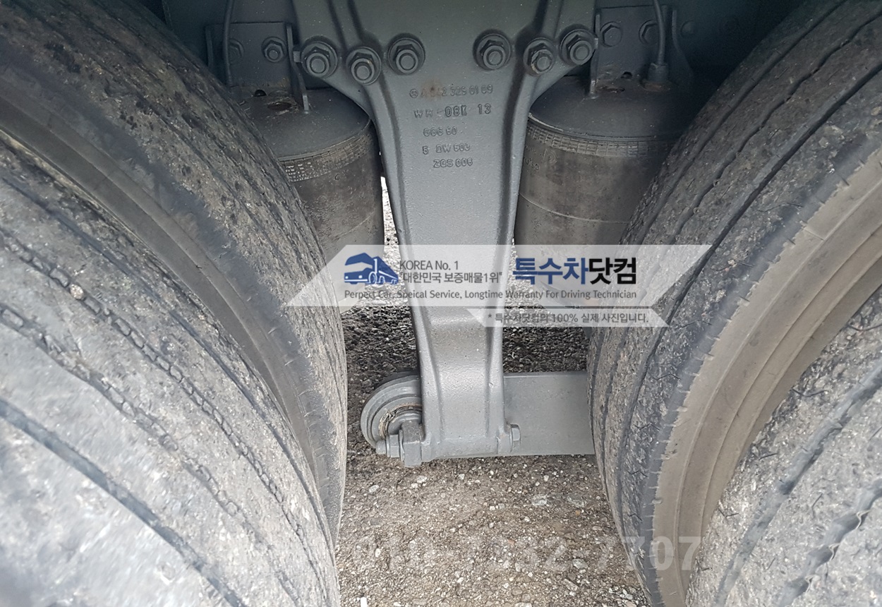 벤츠26톤 스텐 분뇨차 상세 이미지