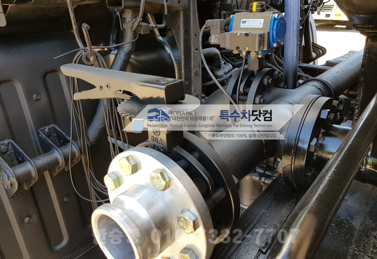 현대21톤 스텐살수차 상세 이미지