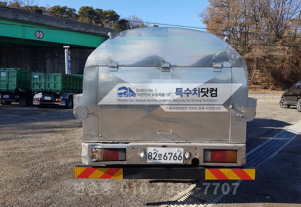 현대5톤 스텐살수차 상세 이미지