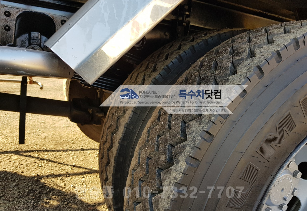 현대8.5톤 스텐 살수차 상세 이미지
