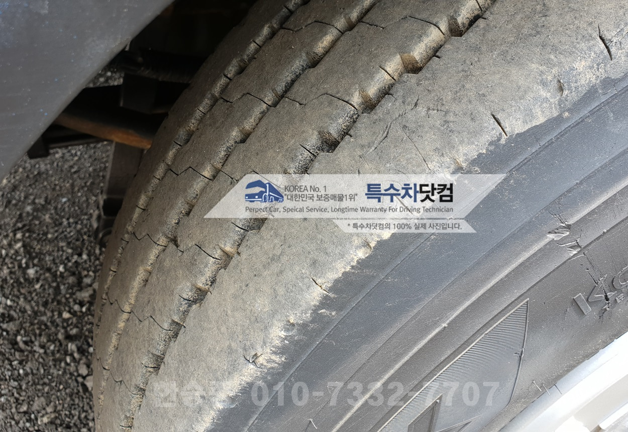 현대16톤 스텐살수차 상세 이미지