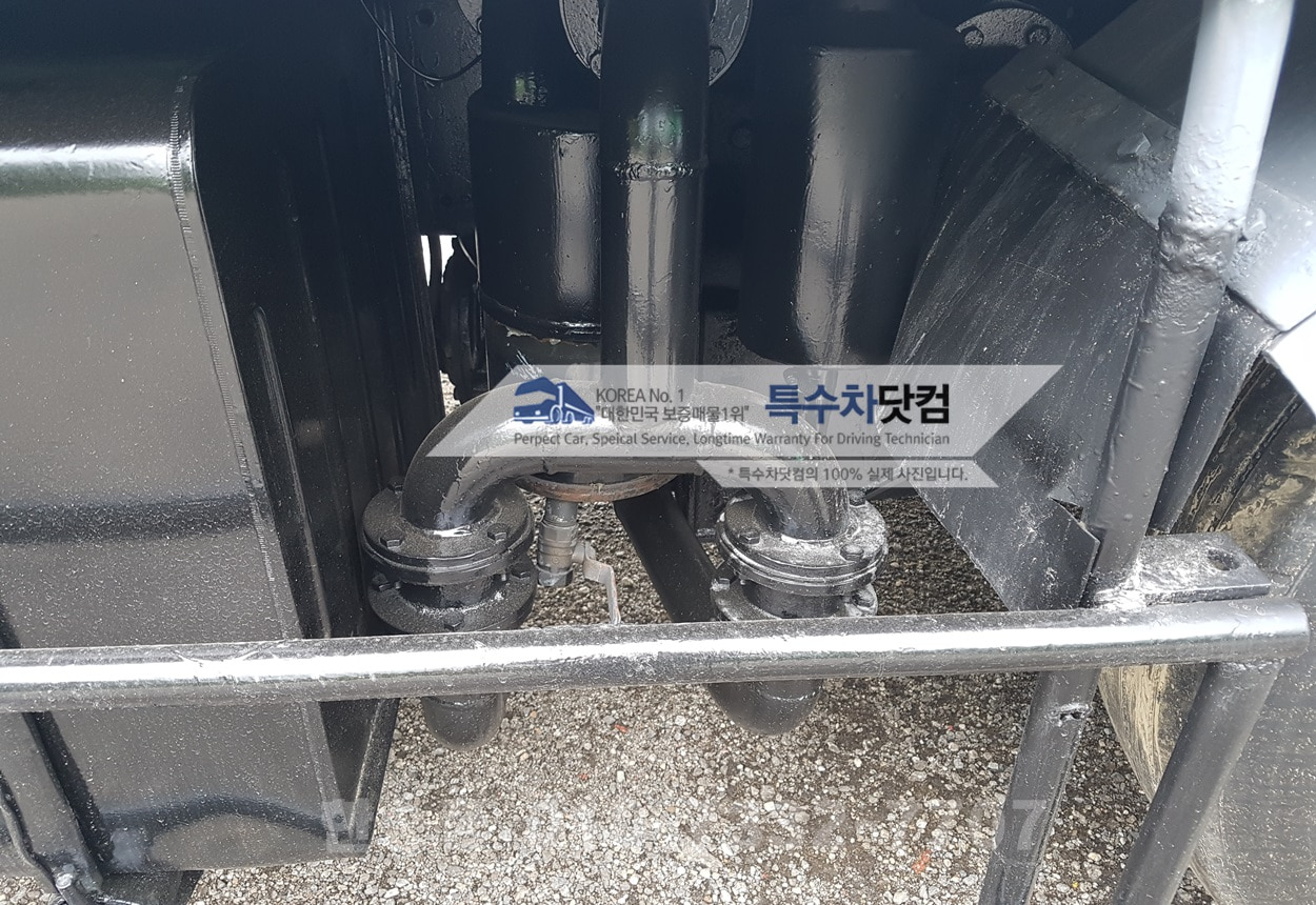 현대20톤 분뇨차 상세 이미지