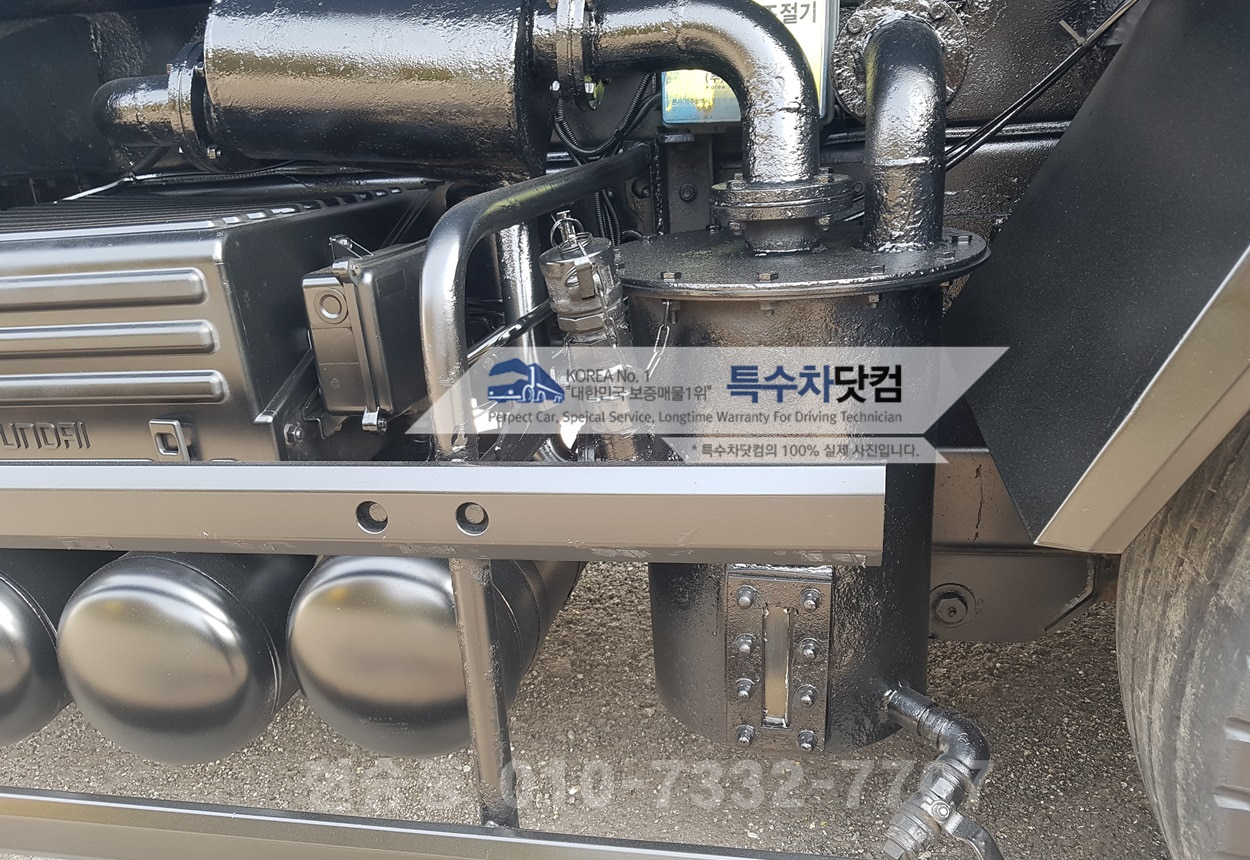 현대24톤 스텐 분뇨차 상세 이미지