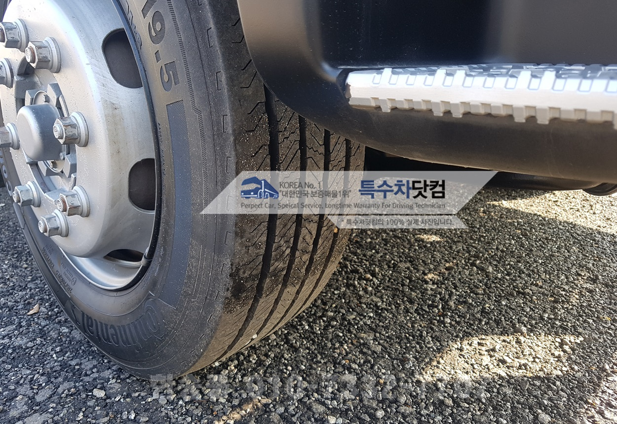 [현대] 5톤 항공기 급유차 상세 이미지