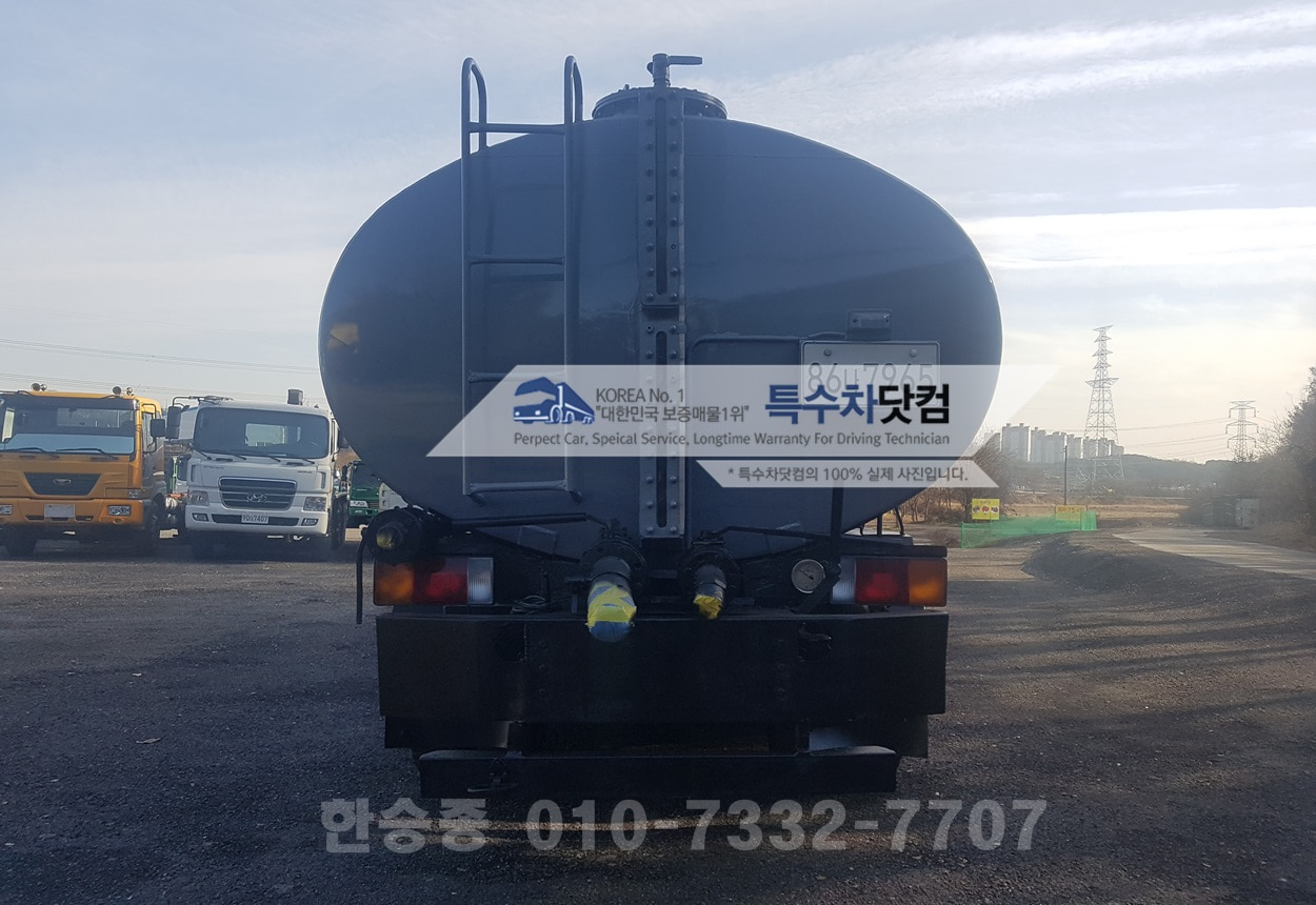 현대21톤 분뇨차 상세 이미지