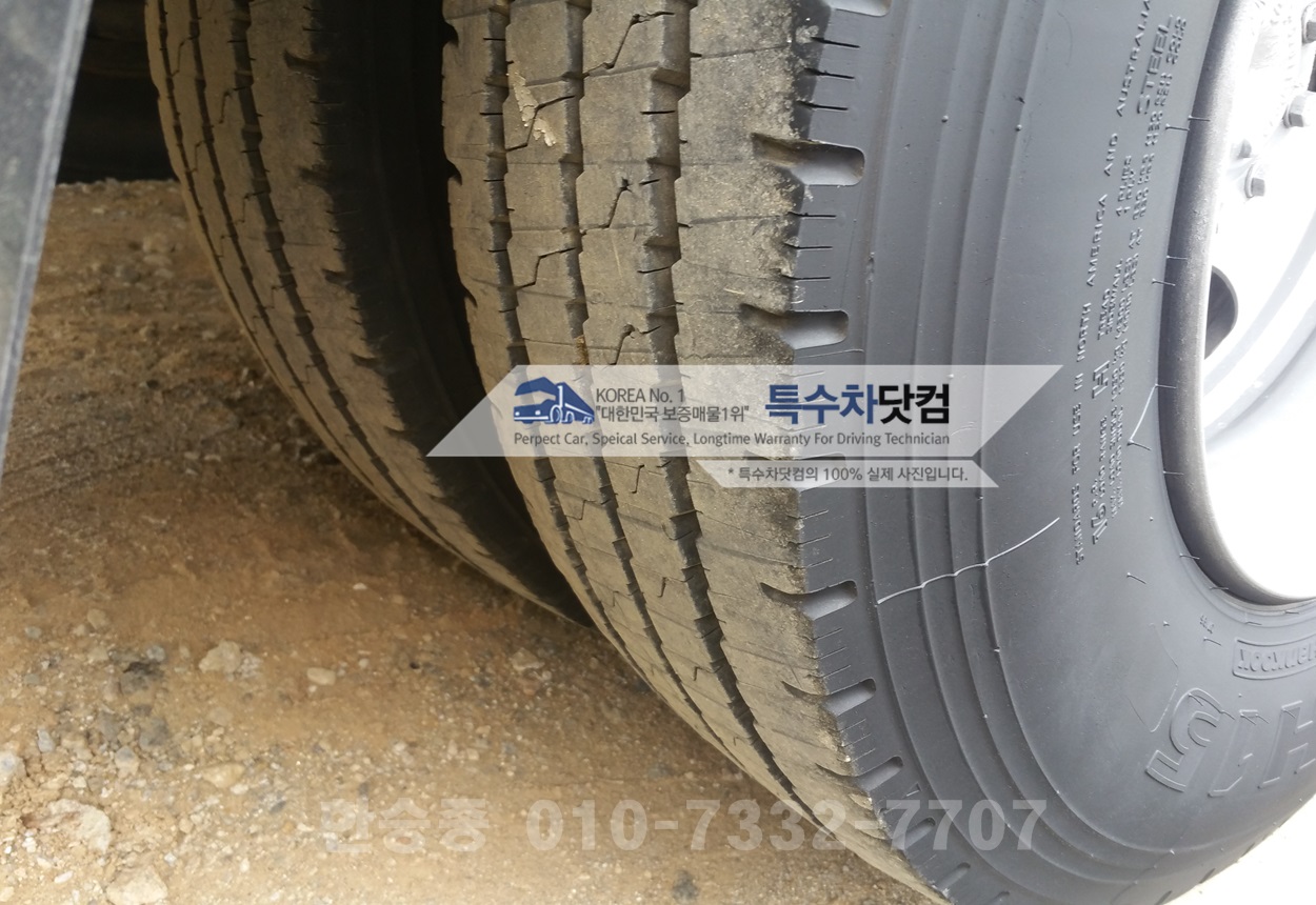 현대5톤 왕겨 톱밥차 상세 이미지