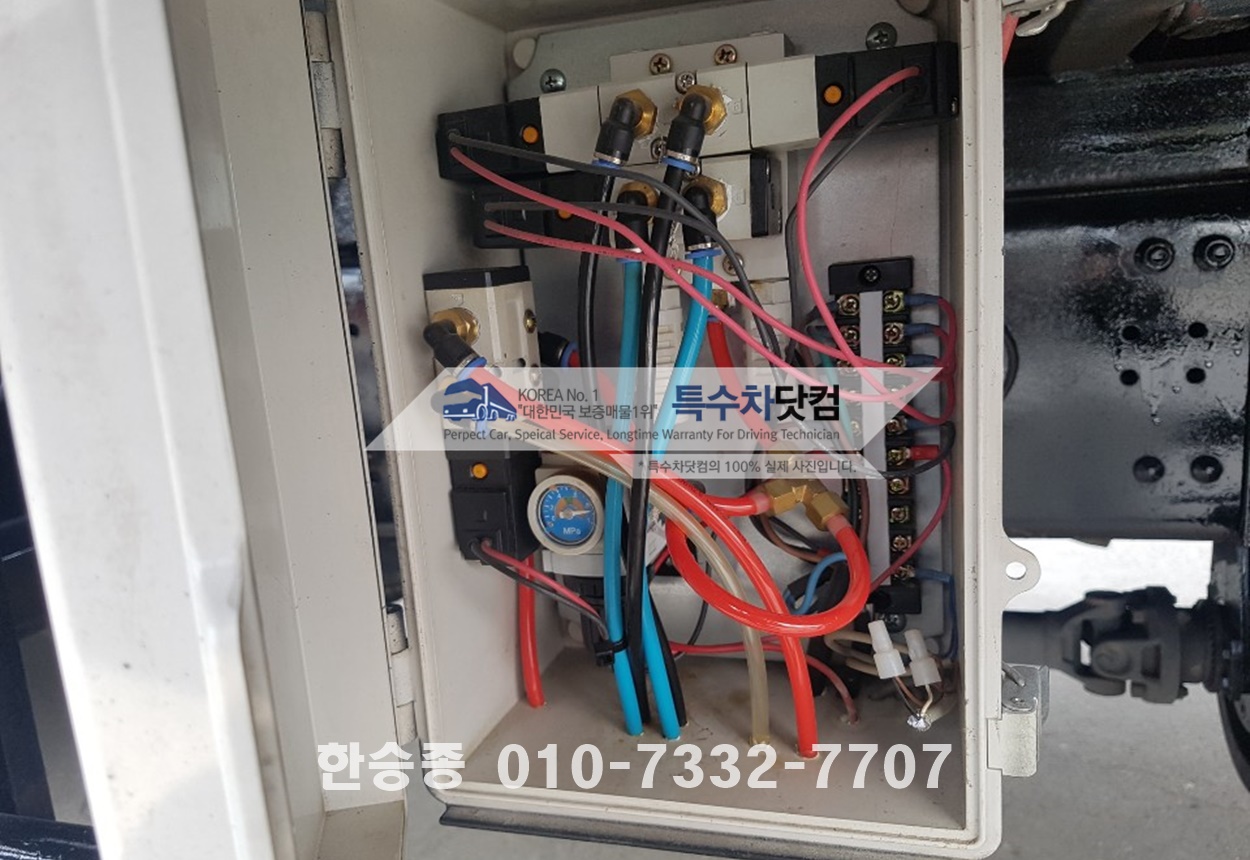 현대5톤 왕겨 톱밥차 상세 이미지