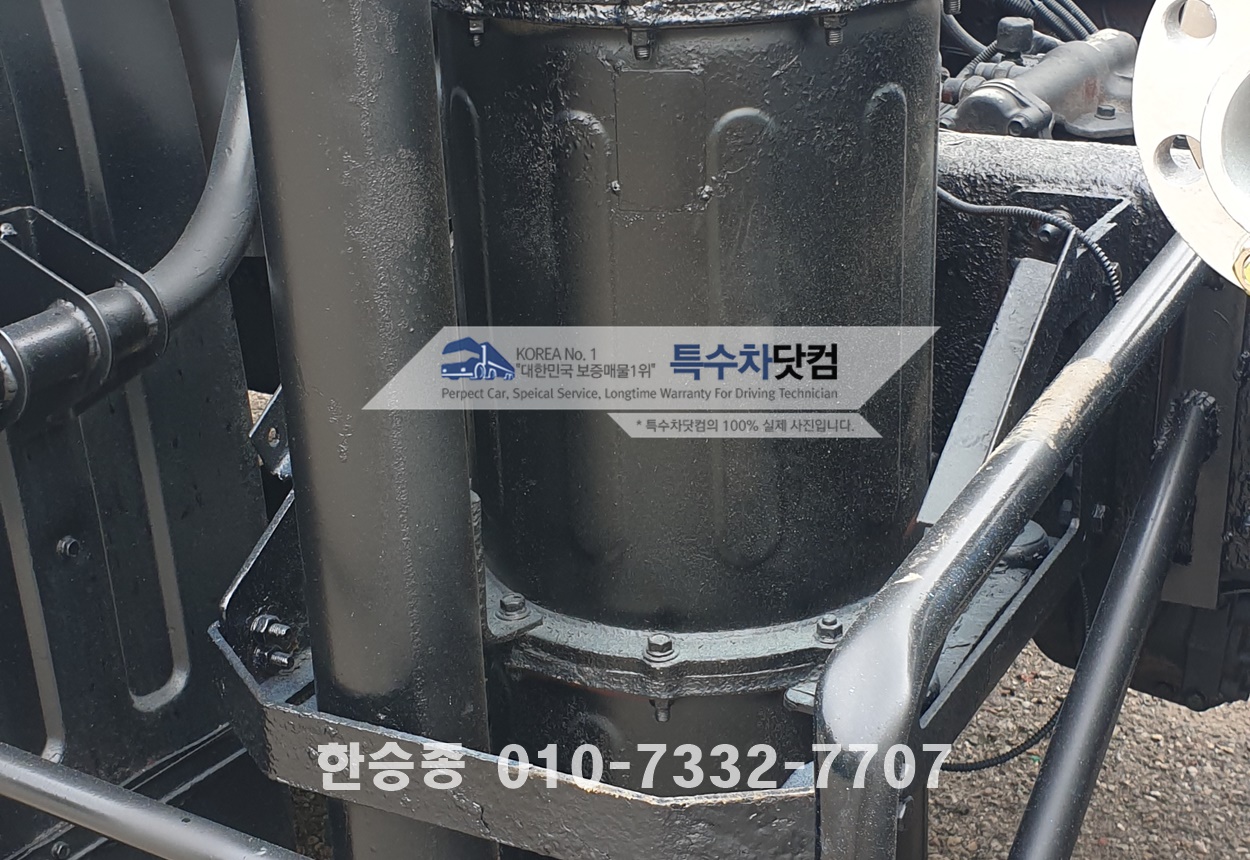 현대16톤 스텐살수차 상세 이미지