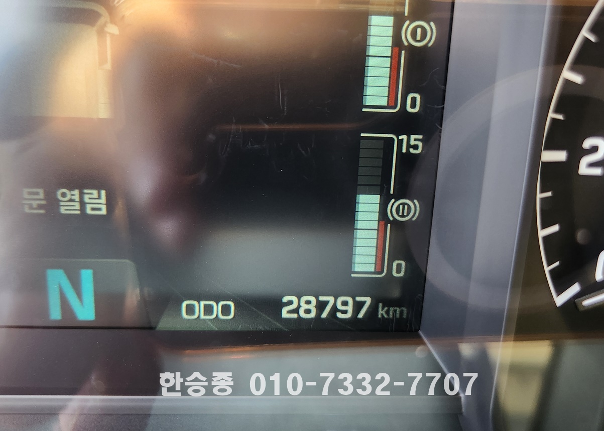 현대24톤 스텐 분뇨차 상세 이미지