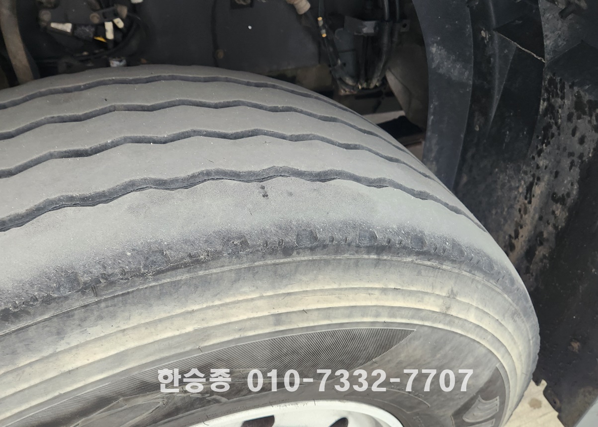 볼보27톤 버큠로리 상세 이미지