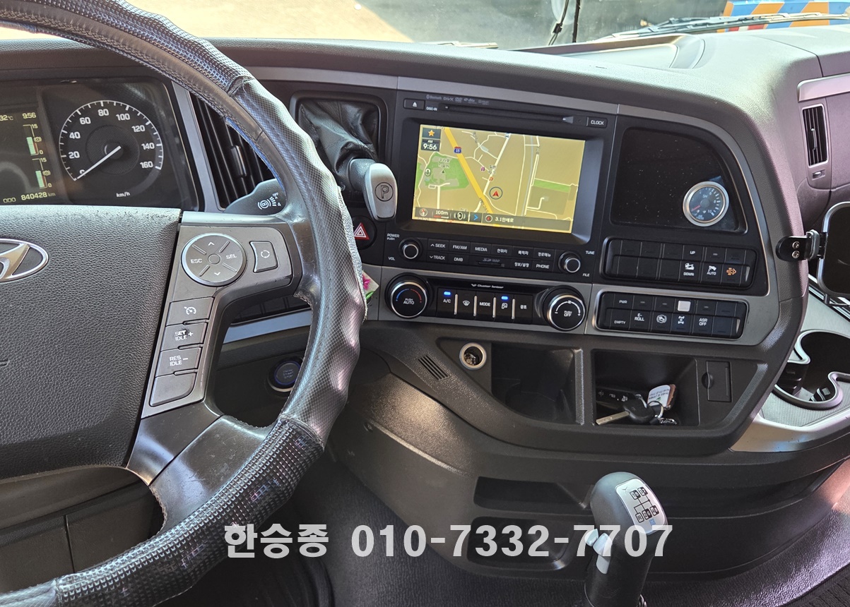 현대24톤 버큠로리(오폐수) 스텐 상세 이미지