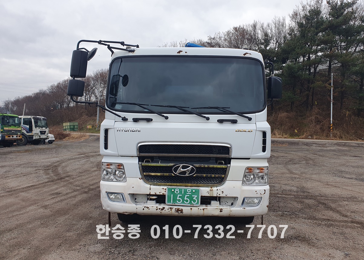현대22톤 스텐 분뇨차 상세 이미지
