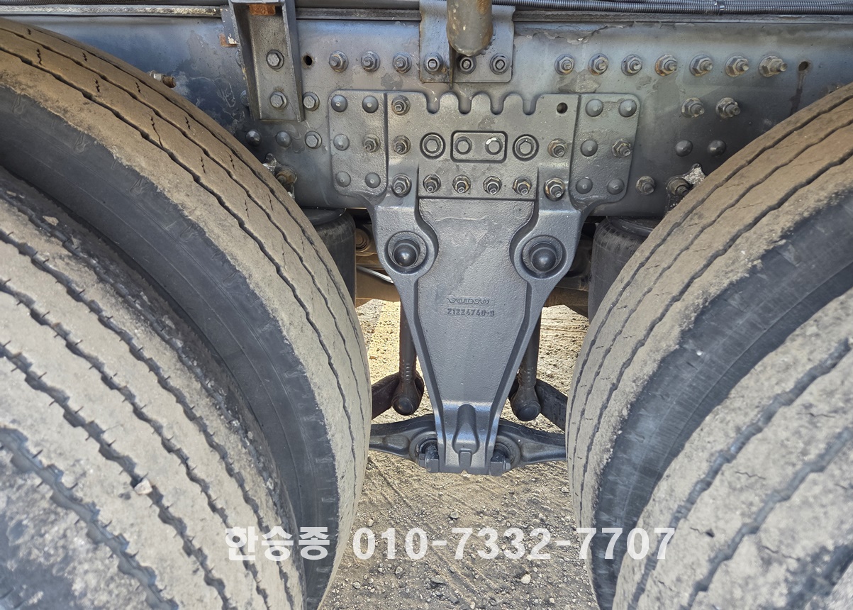 볼보24톤 보온 탱크로리 상세 이미지