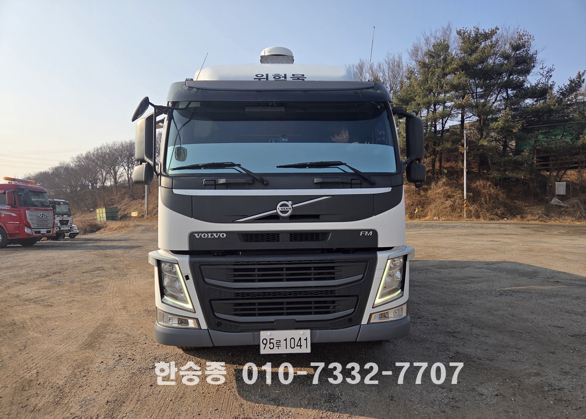 볼보24톤 보온 탱크로리 상세 이미지