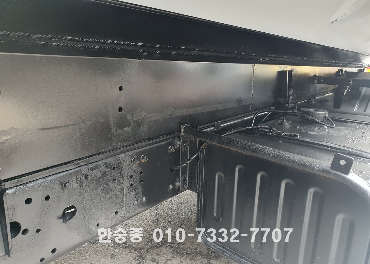 현대5톤 8천 살수차 상세 이미지