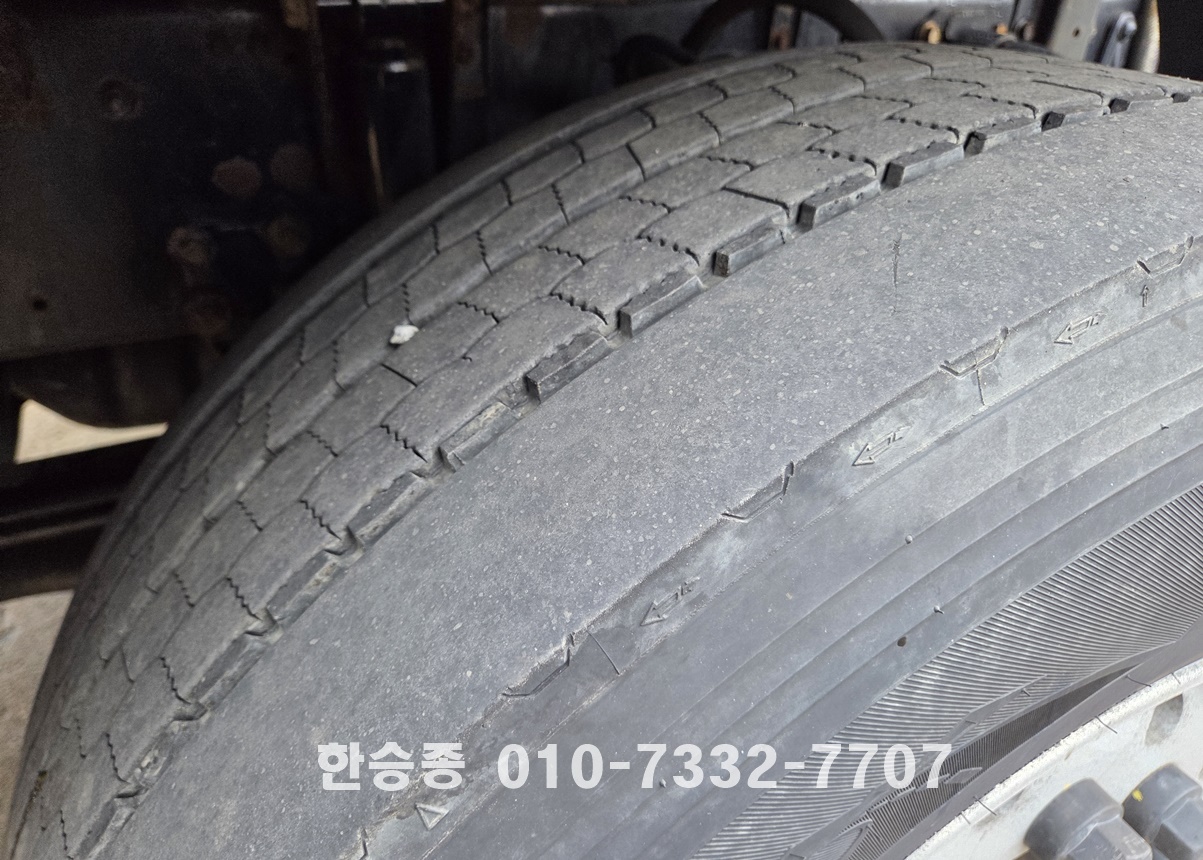 현대24톤 스텐 버큠로리 상세 이미지