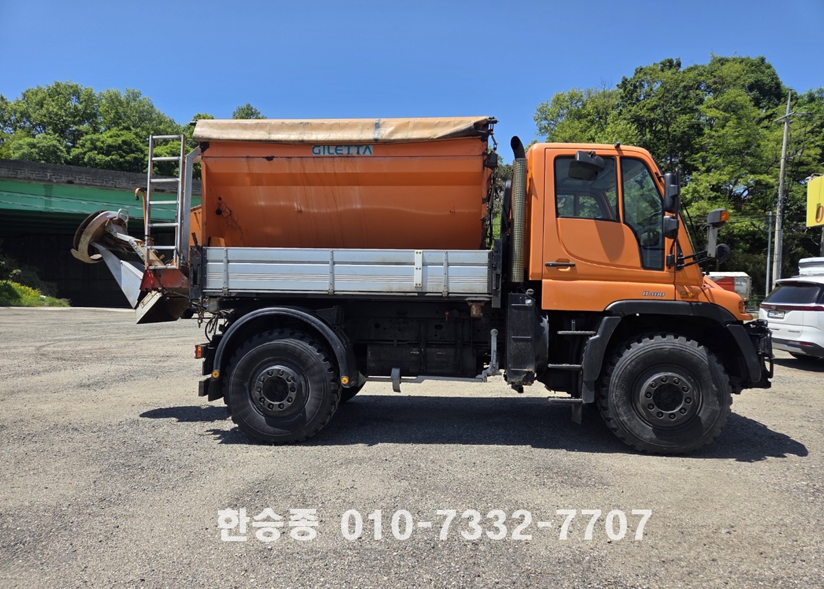 벤츠 유니목U400 상세 이미지